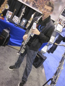 neckstrap on saxophone